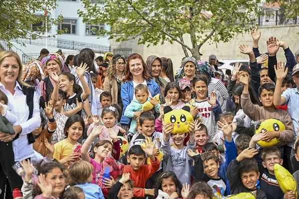 Mersin Büyükşehir Belediyesi Kadın ve Aile Hizmetleri Dairesi Başkanlığı Gönüllüler