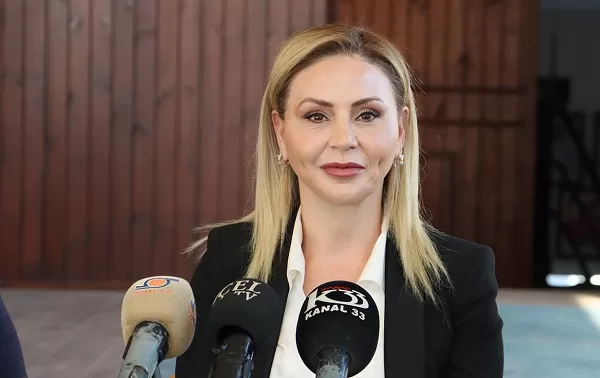 Mersinlilerin yakından tanıdığı Dr. Nil Özveren, CHP’den Mezitli ilçe Belediye
