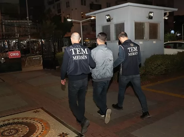 MERSİN (ACİL HABER)-Mersin polisi Fetullahçı Terör Örgütü/Paralel Devlet Yapılanması (FETÖ/PDY)