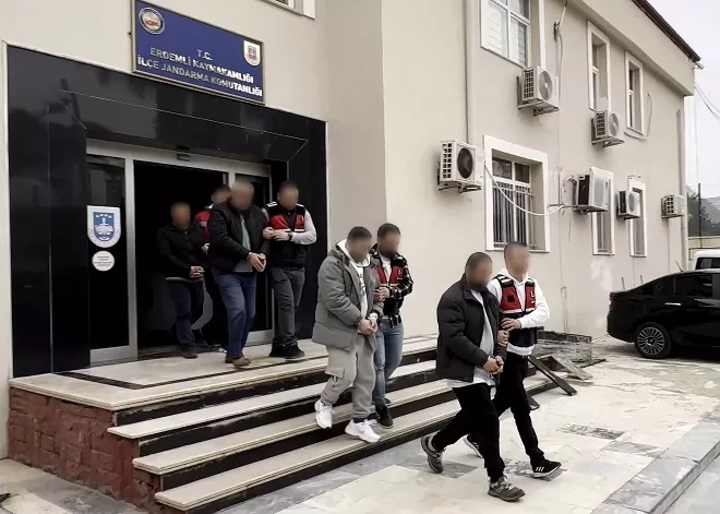 Mersin İl Jandarma Komutanlığı Siber Suçlarla Mücadele Şube Müdürlüğü ekipleri