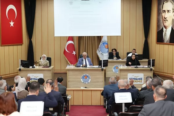 Akdeniz Belediye Başkanı M. Mustafa Gültak, 3 Aralık Pazar günü
