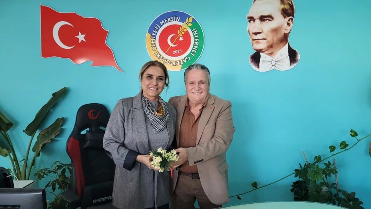 CHP Mezitli Belediye Başkan Aday Adayı Av. Nevin Zaimoğlu, Mersin
