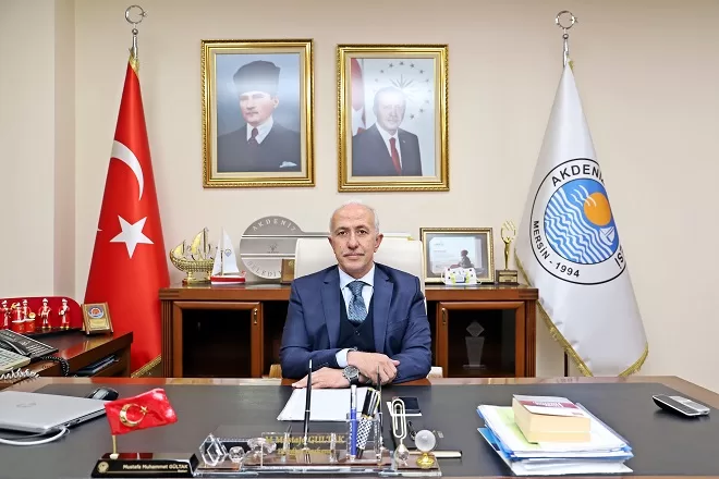 Akdeniz Belediye Başkanı M. Mustafa Gültak, yayınladığı mesajıyla ‘Yeni Yılı’