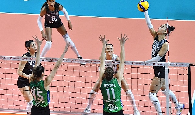 Nilüfer Belediyespor Kadın Voleybol Takımı, deplasmanda karşılaştığı Beşiktaş Ayos’u 3-1