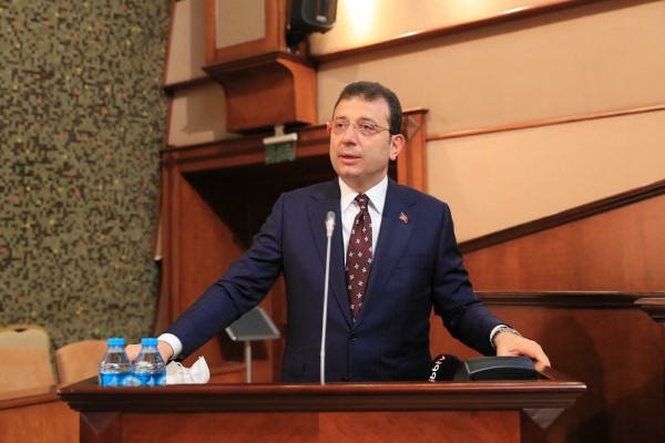İstanbul Büyükşehir Belediye (İBB) Başkanı Ekrem İmamoğlu, Esenyurt Belediye Başkanı