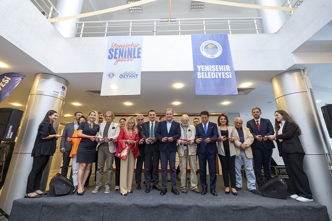 Mersin Büyükşehir Belediye Başkanı Vahap Seçer, Mersin Büyükşehir Belediyesi tarafından