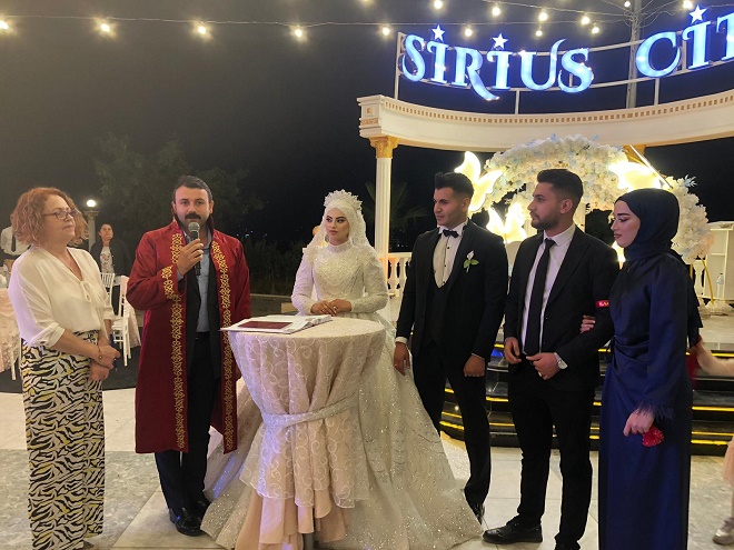 Efsus Et Lokantası sahibi Şehmus Söylemez’in oğlunun düğünü adeta Mersin’i