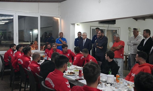 Burhaniye Belediye Başkanı ve Burhaniye Belediyespor Kulüp Başkanı Ali Kemal