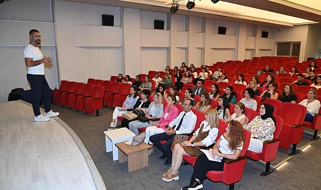 Manisa Büyükşehir Belediyesi, disleksi konusunda farkındalık oluşturmak için hizmet içi
