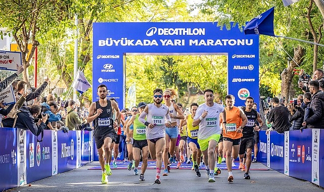 Decathlon, insanları sporun harikalarıyla harekete geçirme amacı doğrultusunda, Büyükada’da düzenlenen