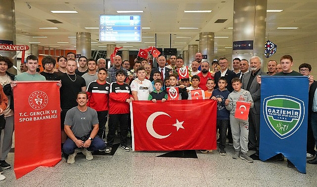 Veteranlar Dünya Güreş Şampiyonası’nda dünya üçüncüsü olan Gaziemir Belediyesi sporcusu