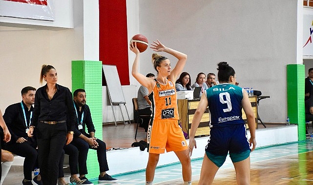 Türkiye Kadınlar Basketbol Ligi’nde (TKBL) müthiş bir sezon geçiren Ferhatoğlu