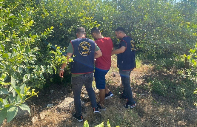 Mersin İl Jandarma Komutanlığı ekipleri uzun zamandır aranan ve haklarında