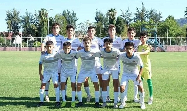 Kemer Belediye Başkanı Necati Topaloğlu’nun öncülüğünde kurulan Kemer Belediyesi Futbol