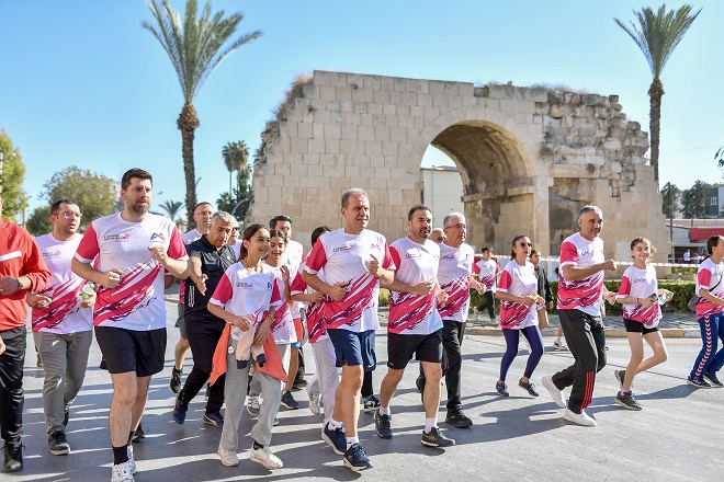 Mersin Büyükşehir Belediyesi tarafından bu yıl 16.’sı gerçekleştirilen “Uluslararası Tarsus Yarı Maratonu” 