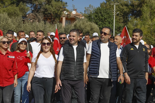 Mezitli Belediyesi 29 Ekim Cumhuriyet Bayramı’nın 101. Yıl dönümü kapsamında