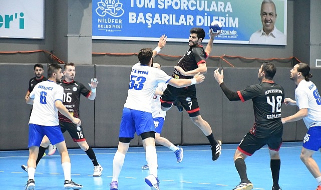 THF Erkekler Süper Ligi’nde yenilgisiz yoluna devam eden Nilüfer Belediyespor,