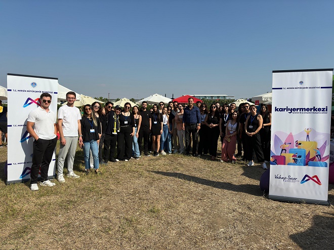 Mersin Büyükşehir Belediyesi Kariyer Merkezi, üniversitelilerin kariyer planlamalarına ve istihdam