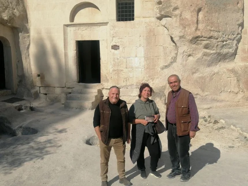 Nevşehir’in Ürgüp ilçesindeki Keşlik Manastırı, tarih ve kültür meraklılarını büyülerken,