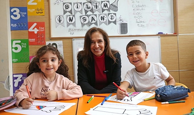 Karşıyaka Belediye Başkanı Yıldız Ünsal, kurum bünyesinde hizmet veren anaokullarını