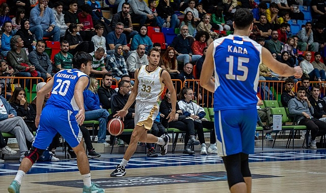 Konya Büyükşehir Belediyesi’nin basketbol takımları mücadele ettikleri liglerde haftayı galibiyetle