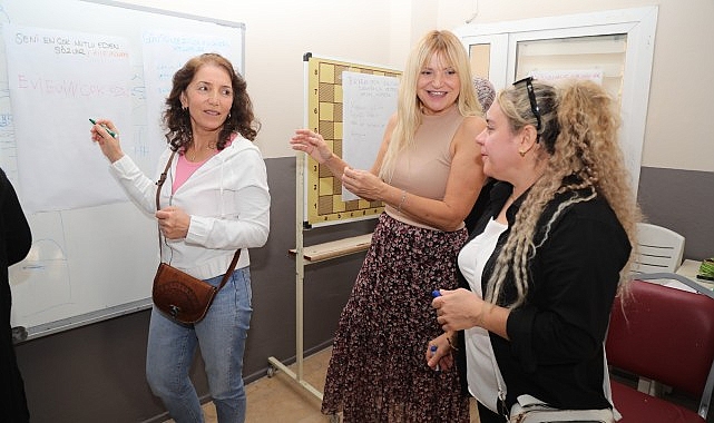 Bayraklı Belediyesi ve Türk Kadınlar Birliği iş birliğiyle hayata geçirilen