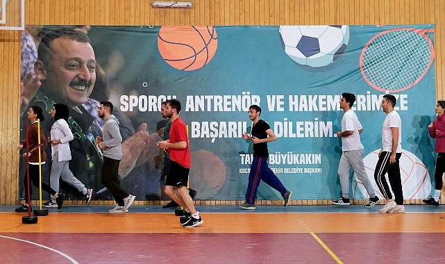 ‘Sporun Başkenti Kocaeli’ vizyonu doğrultusunda alanında uzman bilim insanlarıyla kentin spor geleceğini