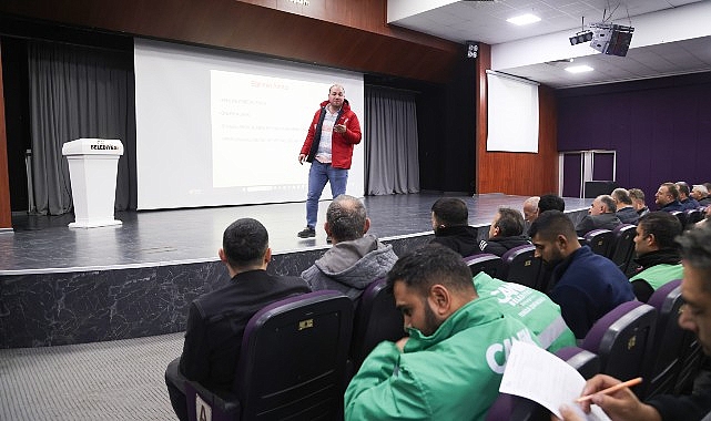 Canik Belediyesi, personellerine yönelik İş Sağlığı ve Güvenliği Eğitimi gerçekleştirdi.