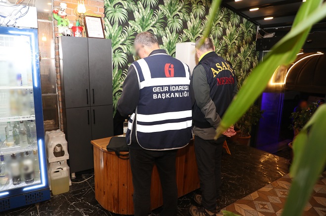 Mersin’de umuma açık işletmelere denetim