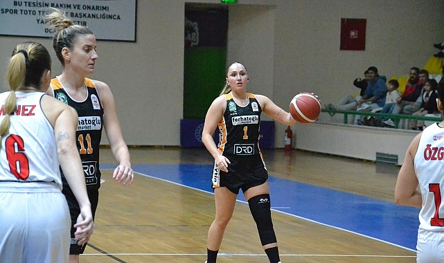 Türkiye Kadınlar Basketbol Ligi’nde namağlup liderliğini sürdüren Ferhatoğlu Edremit Belediyesi