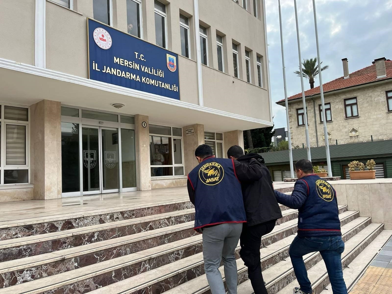 Mersin İl Jandarma Komutanlığı ekipleri kasten öldürme, yağma ve yaralama