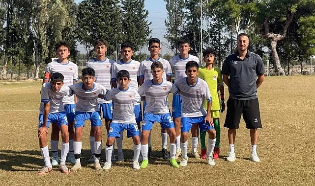 Kemer Belediye Başkanı Necati Topaloğlu öncülüğünde kurulan Kemer Belediyesi Futbol