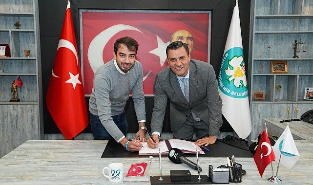 Manisa Büyükşehir Belediyesi ile Pcıfıc Espor takımı arasında işbirliği protokolü