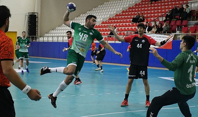 Nilüfer Belediyespor Erkek Hentbol Takımı, milli ara sonrası ilk maçında