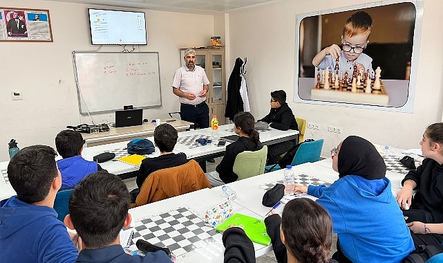 Eğitim alanında örnek çalışmalara imza atan Osmangazi Belediyesi, hayata geçirdiği
