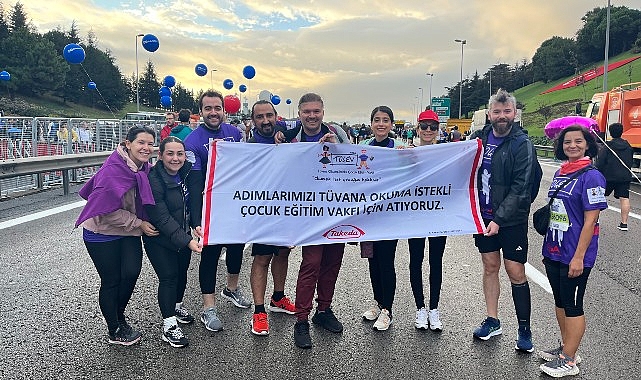 “Eğitim Hakkı İçin” sloganıyla maratona katılan 18 Takeda Türkiye gönüllüsü,