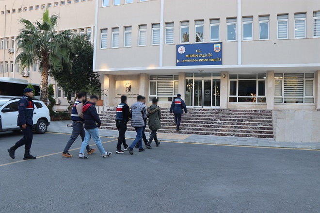Mersin İl Jandarma Komutanlığı ekipleri PKK/KCK terör örgütü üyesi olan
