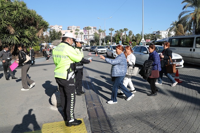Mersin Emniyet Müdürlüğü Trafik Denetleme Şube Müdürlüğü, kent genelinde trafikte