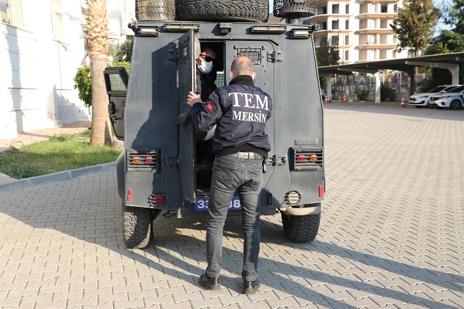 60 Yıl 5 Ay Hapis Cezasıyla Aranan Firari Yakalandı