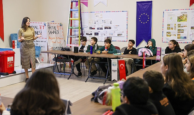 Sürdürülebilir bir dünya hedefiyle projelerini hayata geçiren Buca Belediyesi, çocuklara