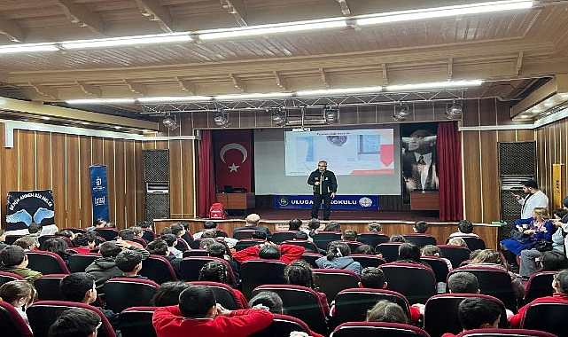 Büyükşehir Belediyesi Afet İşleri Dairesi Başkanlığı tarafından Ulugazi İlkokulu öğrencilerine