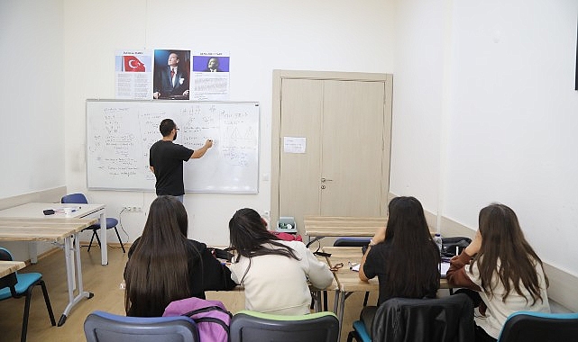 Çankaya Belediyesi, Çankaya Akademi ile yüz yüze verdiği eğitim desteğini