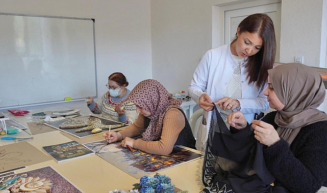 Çeşme Belediyesi’nin ücretsiz sanat, eğitim ve meslek edindirme kursları, Çeşme