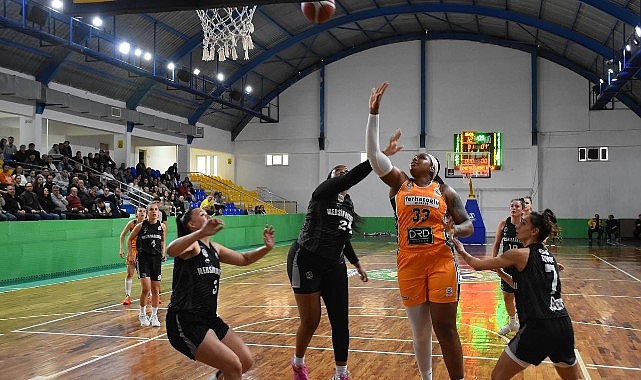 Ferhatoğlu Edremit Belediyesi Gürespor, Kadınlar Türkiye Basketbol Ligi’nde 13.