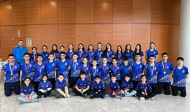 Bursa İl Birinciliği yarışlarında 10 kulüpten 320 sporcu ile yarışan
