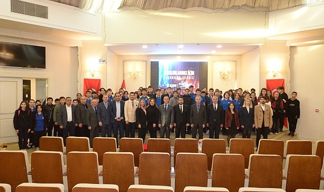Kahramankazan Belediyesi, eğitim alanında önemli bir yeniliğe imza atarak “Dijital