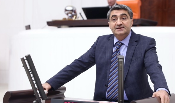 DEVA Partisi Genel Başkan Yardımcısı Mehmet Emin Ekmen, Cumhurbaşkanı Erdoğan’ın