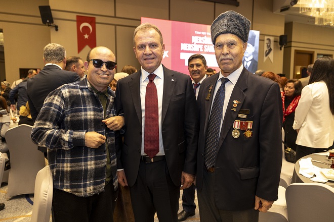 Mersin Büyükşehir Belediye Başkanı Vahap Seçer ve Meral Seçer, Mersin