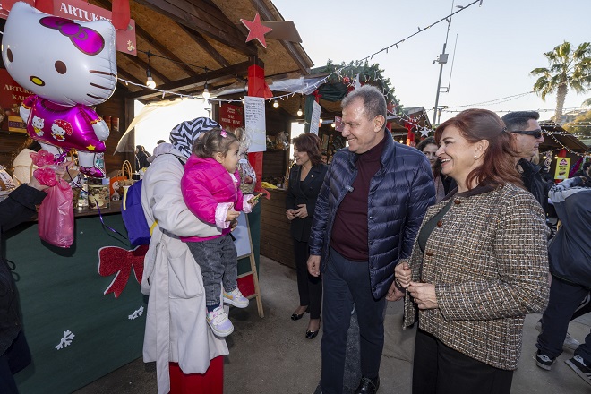 Mersin Büyükşehir Belediye Başkanı Vahap Seçer ve Meral Seçer, Mersin