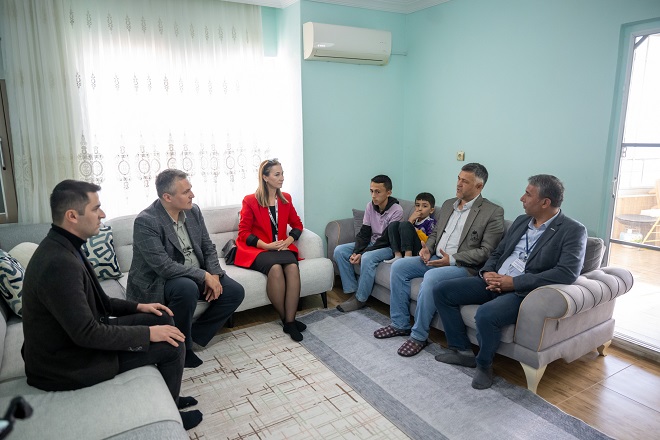 Mersin Büyükşehir Belediyesi Sosyal Hizmetler Dairesi Başkanlığı bünyesinde hizmet vermeyi